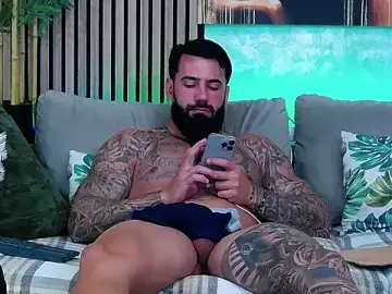 Stripchat Free Live Porn of masterkingofmusclee