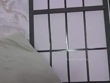 Stripchat Live Porn of roselinedior