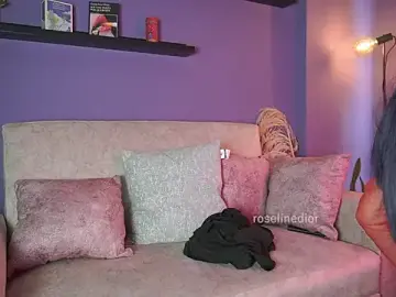 Stripchat Best Webcam of roselinedior