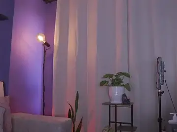Stripchat Best live sex cam show of roselinedior