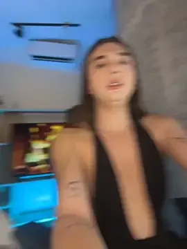 Stripchat Adult Webcams of saracaball_