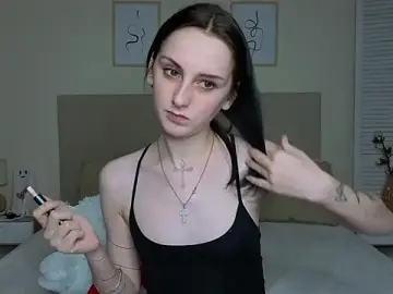 Stripchat Sex Cam of Little_moly999