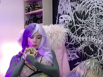 Stripchat Free Live Porn of antoniaacxx