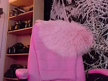 Stripchat Live Sex Cam of antoniaacxx