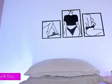 Stripchat Sex Cam of ellie_mcdonald