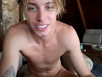 Stripchat Live Sex Cam of sashenkka