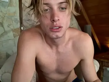 Stripchat Best live sex cam show of sashenkka