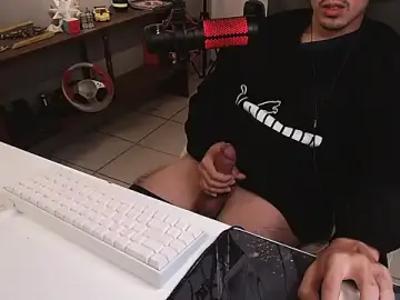 Stripchat Best Webcam of Thieves9
