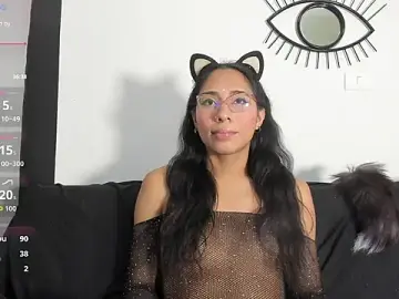 Stripchat Nude Webcam of EmilyGomezLS