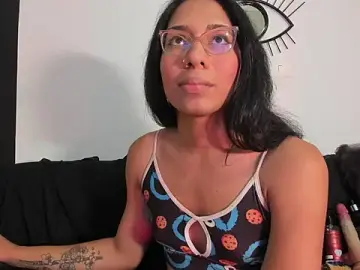 Stripchat Nude Webcam of EmilyGomezLS