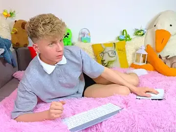 Stripchat Free Live Porn of LandelRay