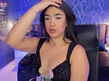 Stripchat Adult Webcam of SaraaMills