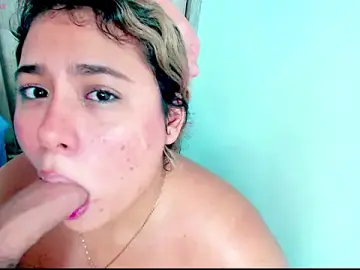 Stripchat Watch Live Sex Cams of meridandwither