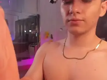 Stripchat Live Porn of Brat_