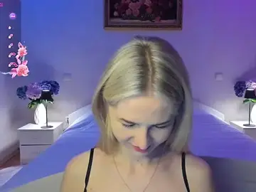 Stripchat Live Sex Cam of Julie_Blaze