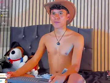 Stripchat Live Porn of Angel_esteban_fx