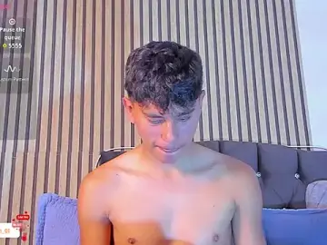 Stripchat Free Porn Cam of Angel_esteban_fx