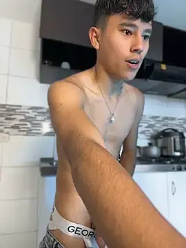 Stripchat Live Sex Cam of Angel_esteban_fx