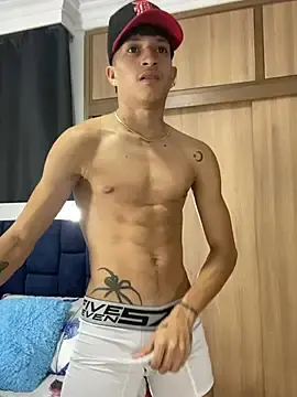 Stripchat Private Sex Chat of _CamiloBass