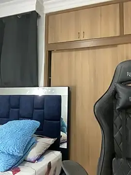 Stripchat Best live sex cam show of _CamiloBass