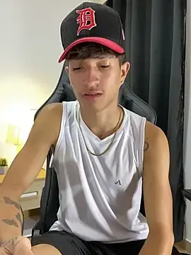 Stripchat Private Sex Chat of _CamiloBass