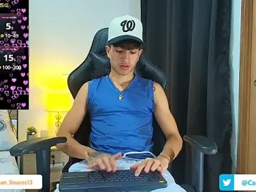 Stripchat Free Live Porn of _CamiloBass