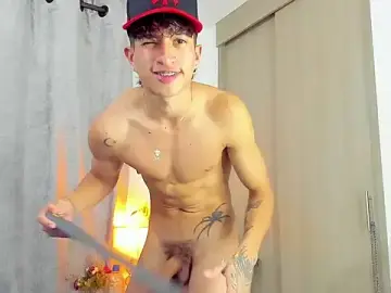 Stripchat Best live sex cam show of _CamiloBass