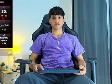 Stripchat Best Webcam of _CamiloBass