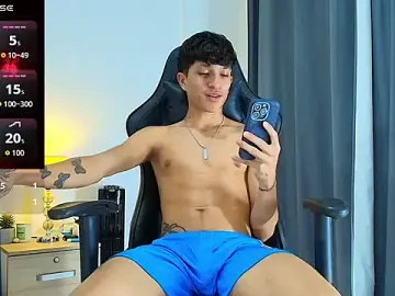 Stripchat Sex Chat of _CamiloBass