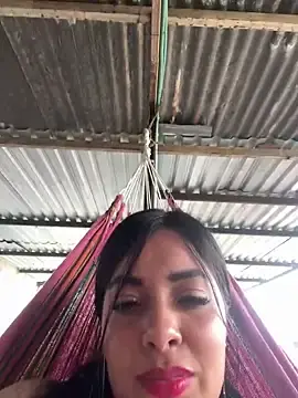 Stripchat Nude Webcam of _SARA_69