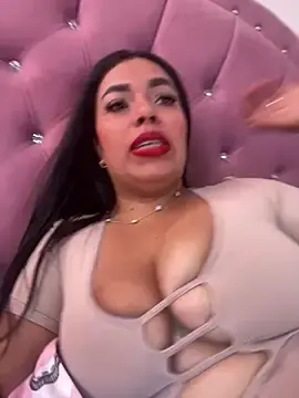 Stripchat Best Webcam of _SARA_69