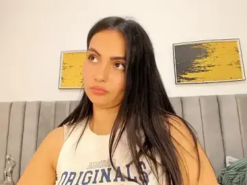 Stripchat Watch Live Sex Cams of kareena_basu