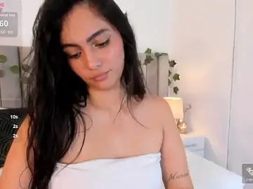 Stripchat Free Porn Cam of kareena_basu