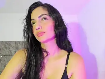 Stripchat Free Porn Cam of kareena_basu