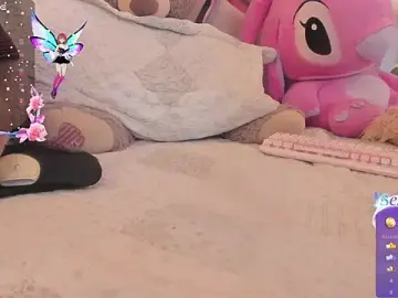 Stripchat Free Porn Cam of Maavca_