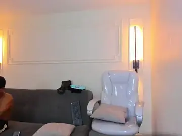 Stripchat Adult Webcams of Paradise_boy_s