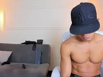 Stripchat Adult Webcams of Paradise_boy_s