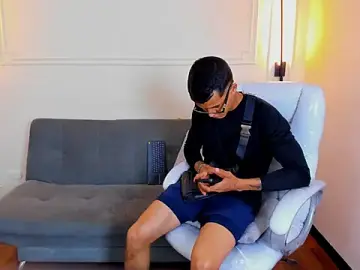 Stripchat Best live sex cam show of Paradise_boy_s