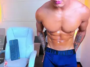 Stripchat Free Porn Cam of Paradise_boy_s