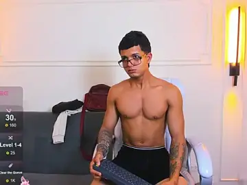 Stripchat Sex Cam of Paradise_boy_s