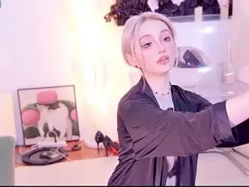 Stripchat Adult Video Chat of Yr_kitten_333