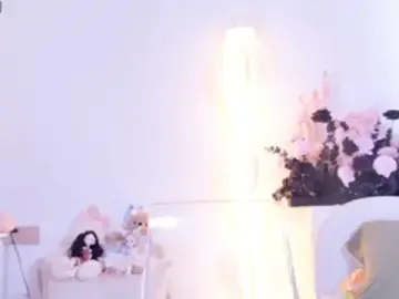 Stripchat Nude Webcam of Yr_kitten_333