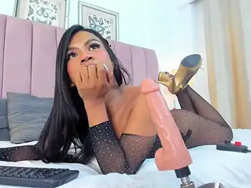 Stripchat Live Sex Cam of KimberlyCutee