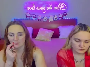 Stripchat Free Porn Cam of MagicEyess