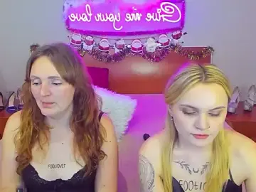 Stripchat Live Sex Cam of MagicEyess