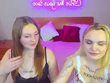 Stripchat Adult Video Chat of MagicEyess