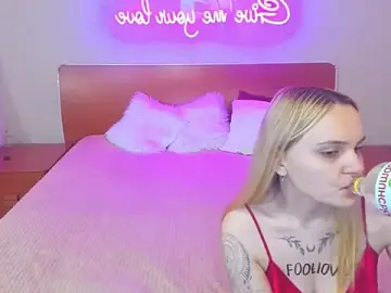 Stripchat Live Porn of MagicEyess