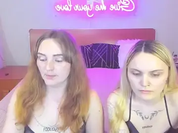 Stripchat Free Live Porn of MagicEyess