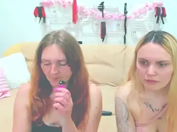 Stripchat Live Porn of MagicEyess