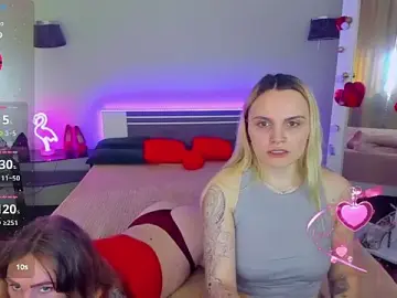 Stripchat Free Porn Cam of MagicEyess